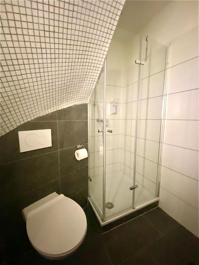 Quadruple Room with Shower,1290515602:JPEG